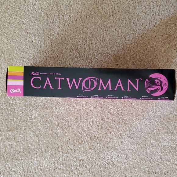 BNIB Barbie Catwoman - Picture 4 of 7
